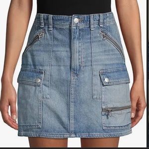 Free People Avenue Cargo Mini Skirt in Icon Wash - Size 28